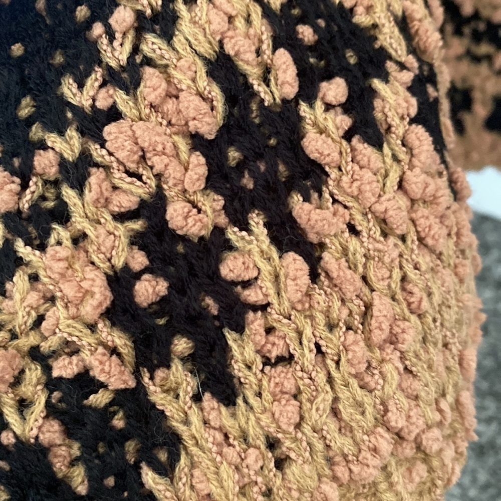 Doublju NWT distressed and oversized v-neck sweater. - Picture 11 of 11